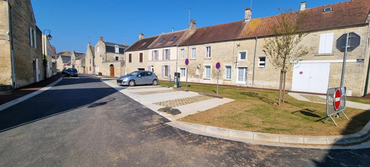 Maison De Vacances Bord De Mer Normandie Plage Du Debarquement Proche Caen Bernières-sur-Mer Exteriér fotografie